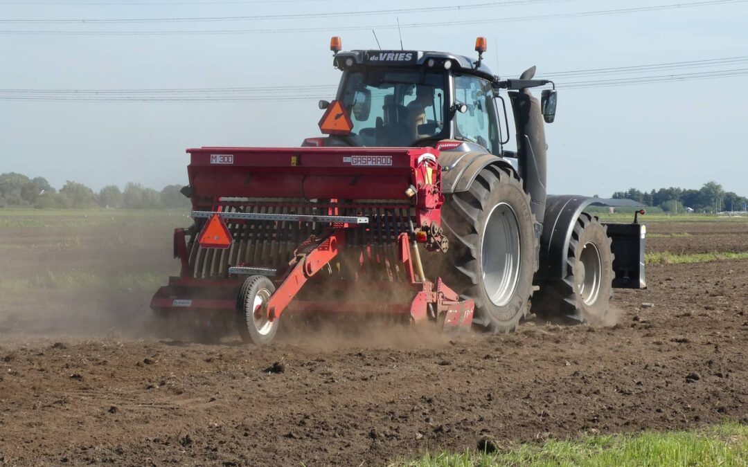 La Comunidad apoya el compromiso de los agricultores del Noroeste para evitar la despoblación de zonas rurales y luchar frente al cambio climátic