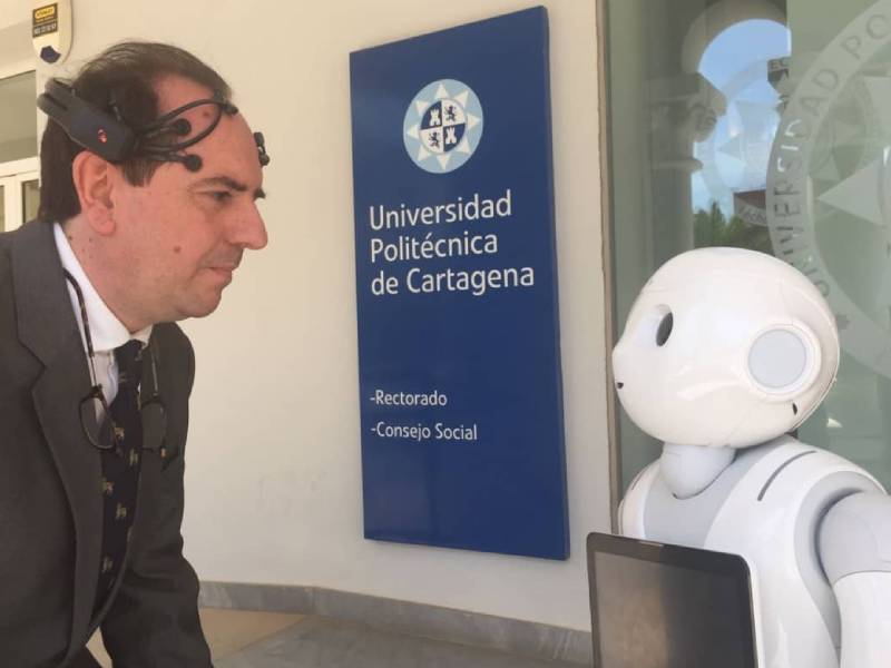 Robots emocionales para niños con síndrome del espectro autista