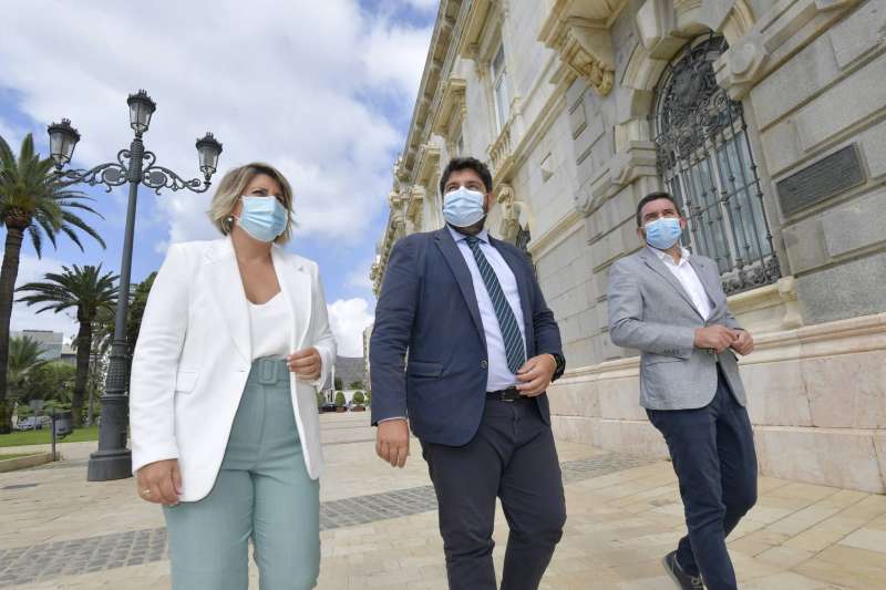 El presidente de la Comunidad, Fernando López Miras, se reúne con la alcaldesa de Cartagena, Noelia Arroyo