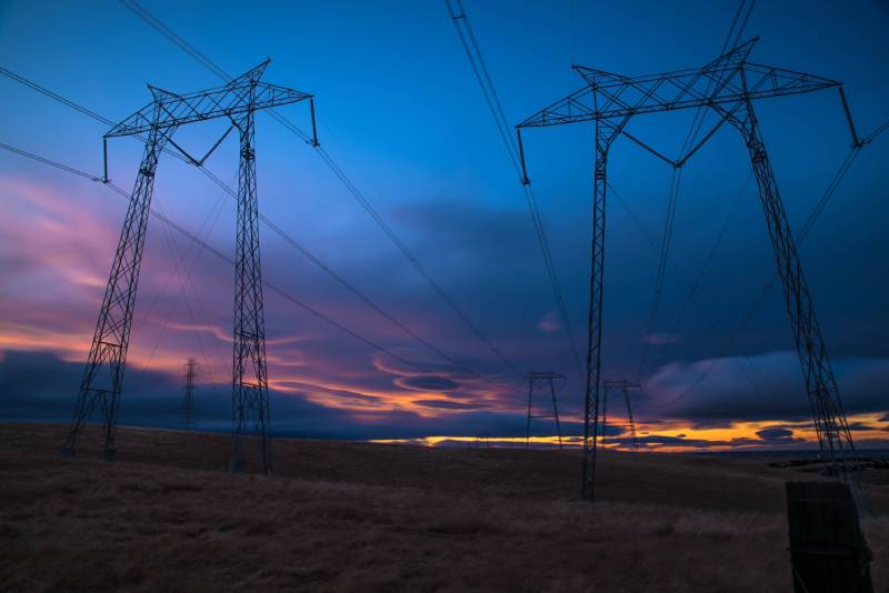 El Gobierno de España estima una rebaja del 22% en la factura de la luz desde septiembre